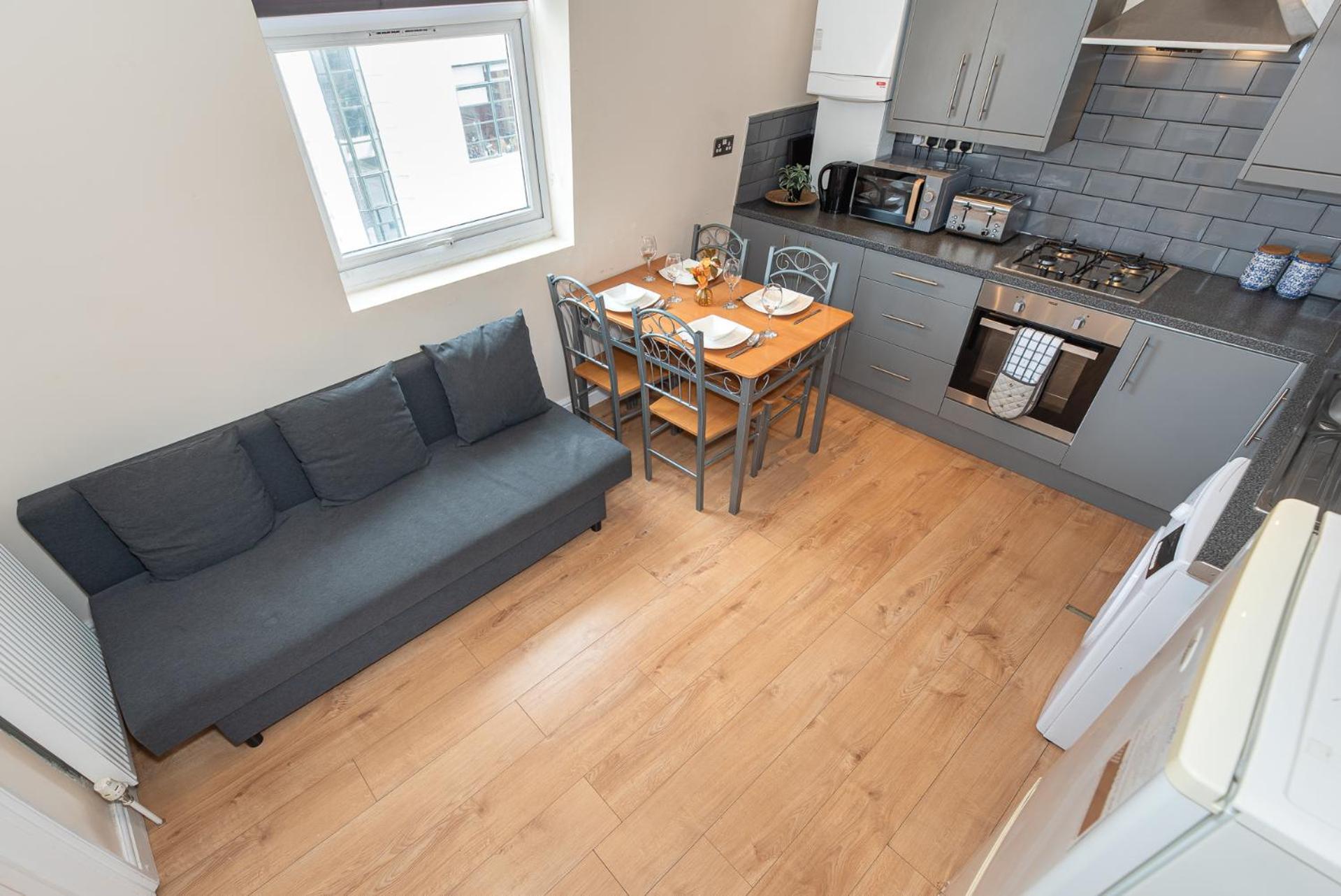 Lovely 3 Bed Apartment In The City Of Londra Exterior foto